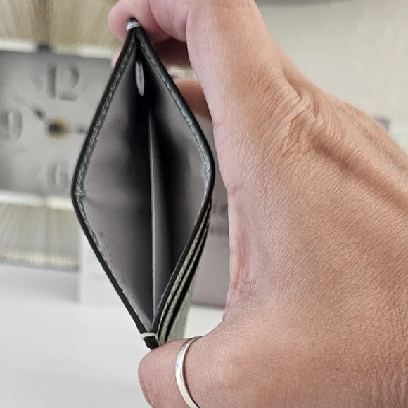 NWT Kate Spade Seawater Glitter Cardholder Wallet - Picture 4 of 5